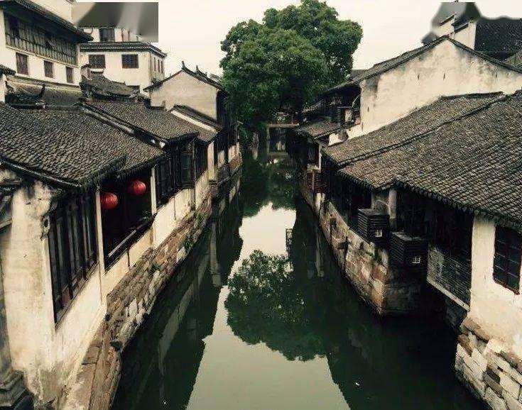 王俊凯在《我和我的家乡》这部剧中饰演什么样的角色？游戏画面